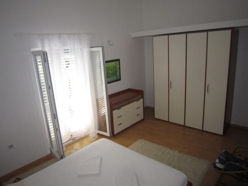 05d Bedroom 1